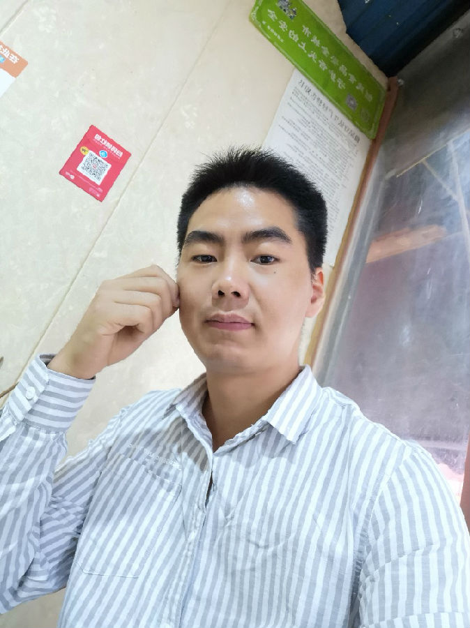 优秀员工一 售后服务部雄永川